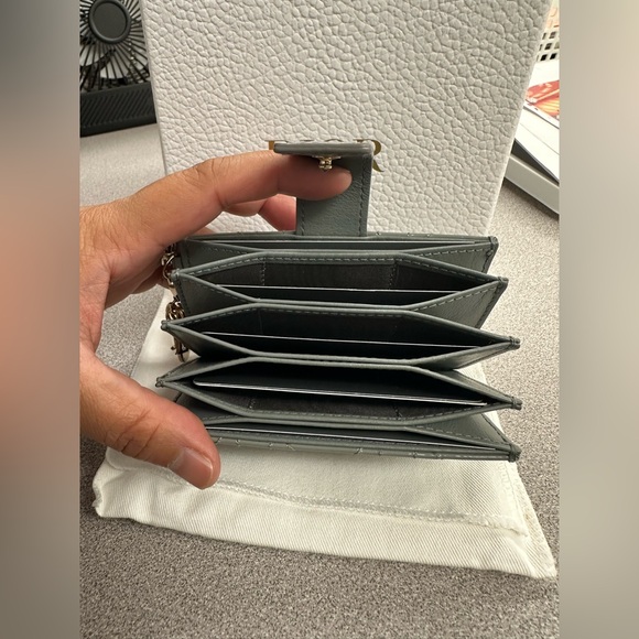 Dior Lady Dior Jasmine Card Holder Gray - Picture 2 of 6